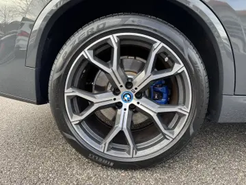 X5 xDrive45e M Sportpaket B&W Surround Head-Up