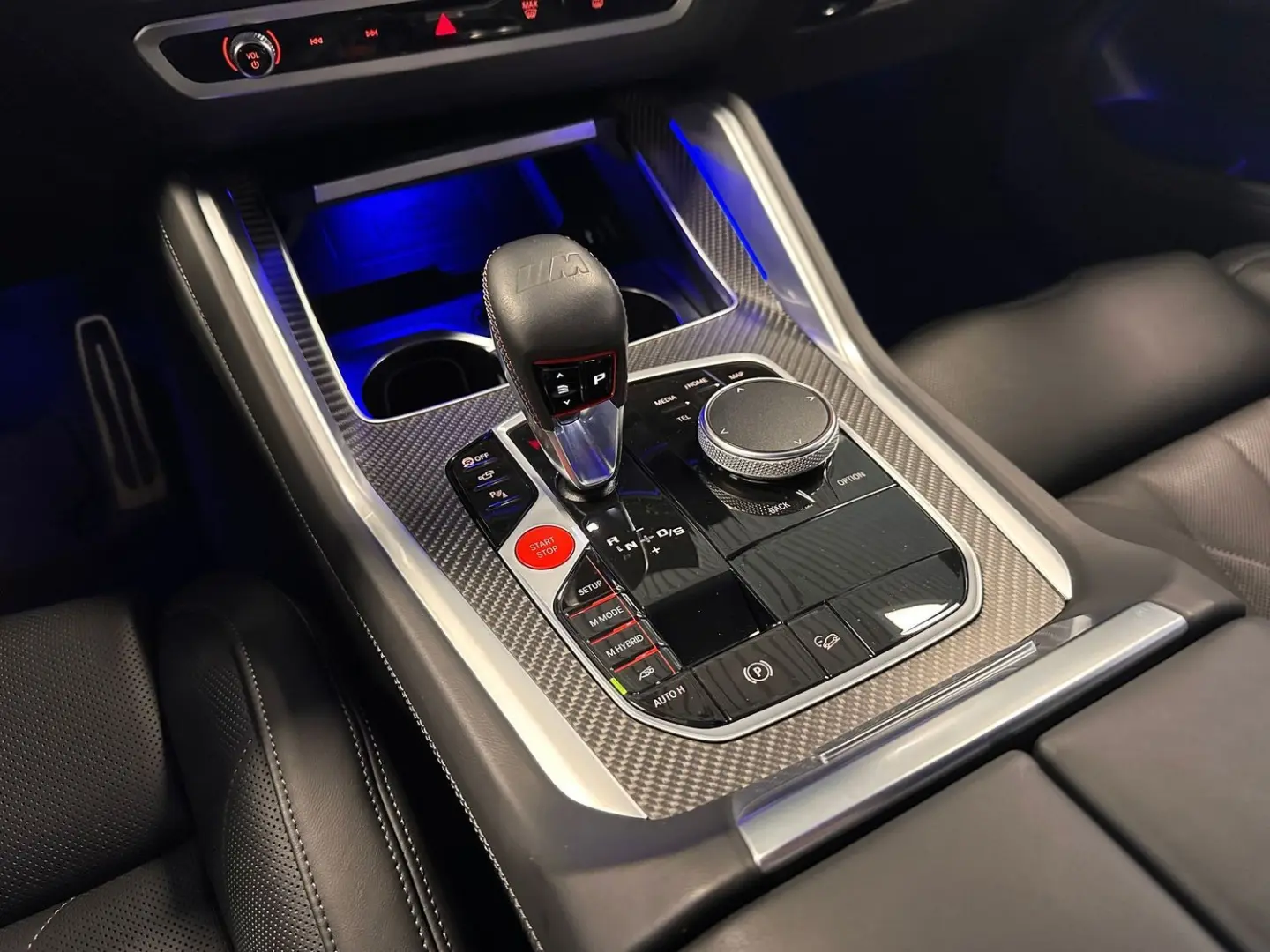 XM B&W Iconic Glow Black Edition Perf. LNP199T€