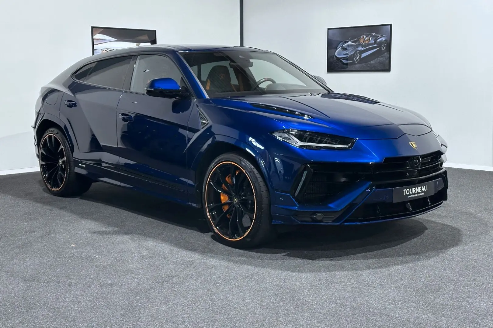 Urus S   Panorama   Carbon