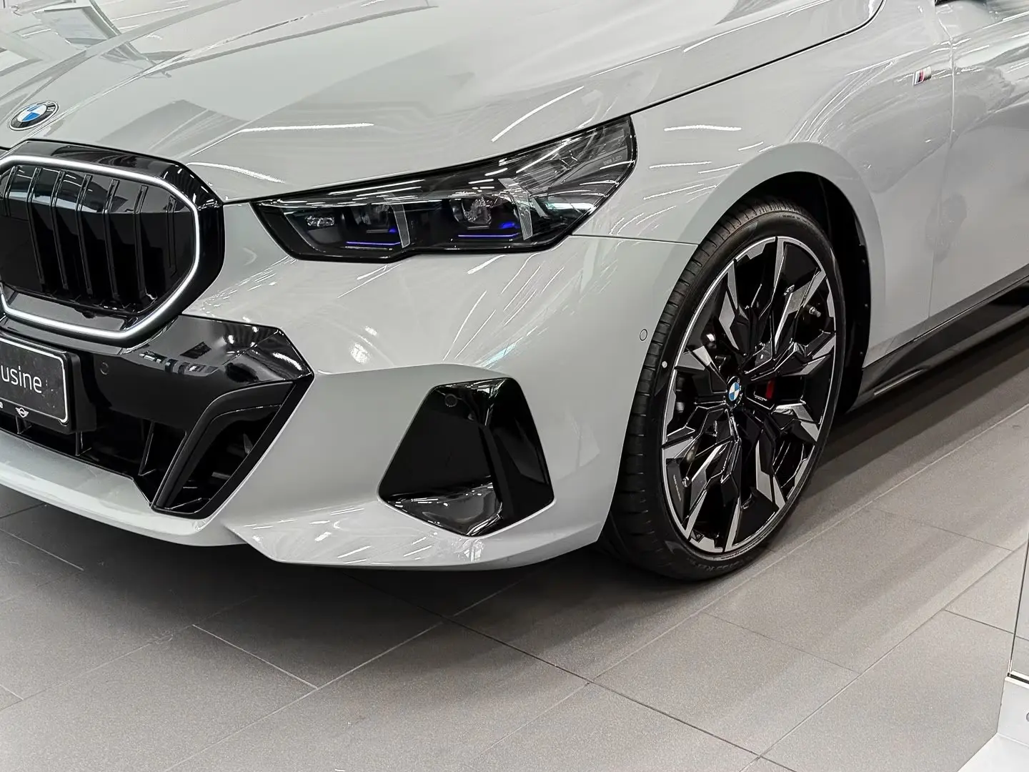 BMW 520 d xDrive M Sport HUD PANO ACC