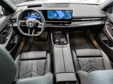 BMW 520 d xDrive M Sport HUD PANO ACC