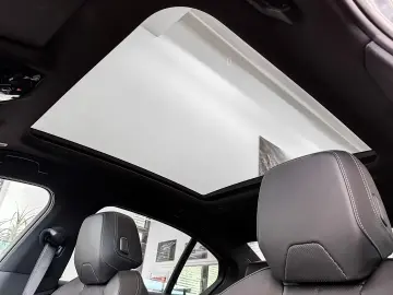 BMW 520 d xDrive M Sport HUD PANO ACC