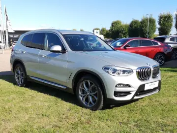 X3 xDrive 20d xLine LED NAVI KLIMAAUTO PDC SHZ