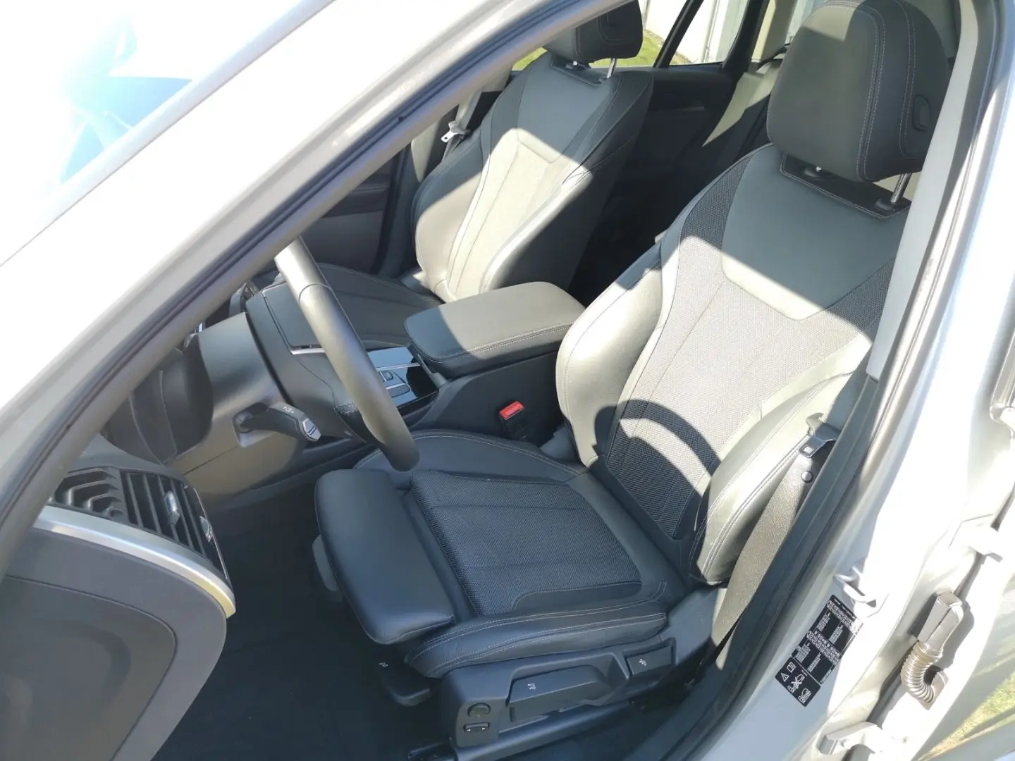 X3 xDrive 20d xLine LED NAVI KLIMAAUTO PDC SHZ