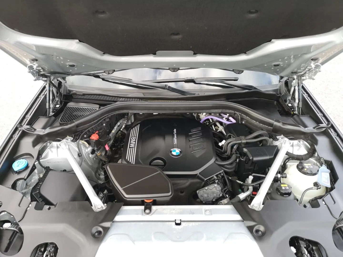 X3 xDrive 20d xLine LED KLIMAAUTO PANO NAVI PDC