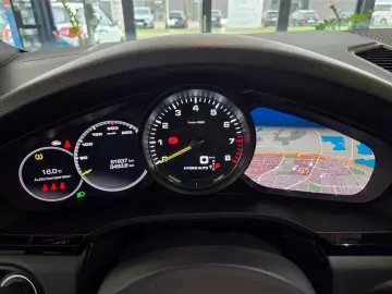 Cayenne E-Hybrid Benzin