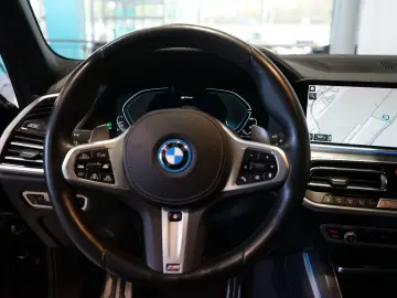 X5 xDrive45e M Sport Laser AHK Sitzbelüftung ACC