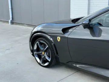 Purosangue V12 DCT 4WD