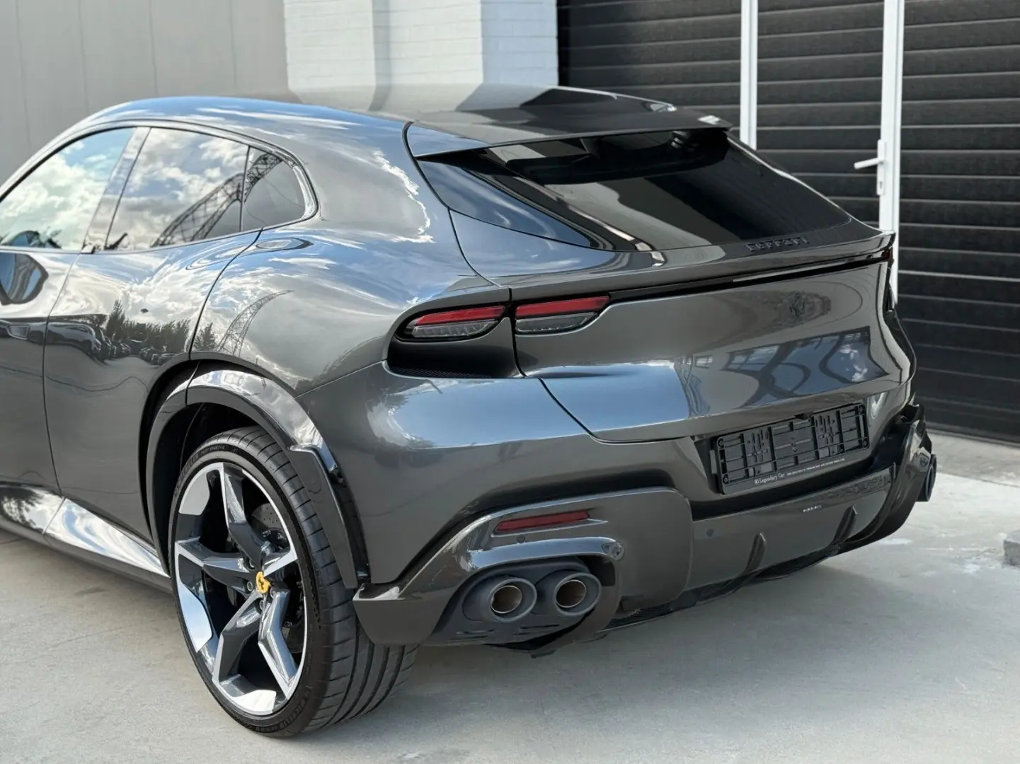 Purosangue V12 DCT 4WD