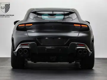 Purosangue FullCarbon Panorama Massage NOVITEC