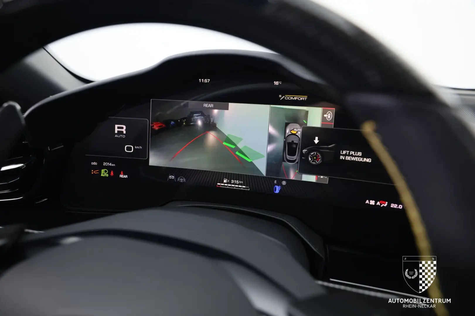 Purosangue FullCarbon Panorama Massage NOVITEC