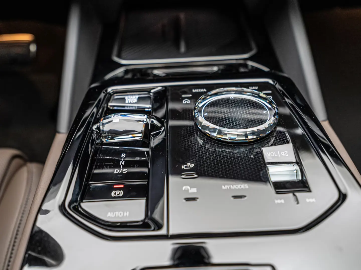 BMW 520 d xDrive M Pachet sport Pro B&W