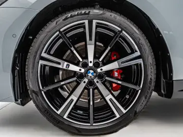 BMW 520 d xDrive M Pachet sport Pro B&W