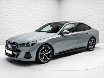 BMW 520 d xDrive M Pachet sport Pro B&W