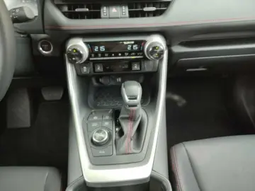 Across Comfort  AWD PHEV E-Four NAVI ACC Klimaau