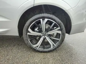 XC60 Ultimate Dark T8 PHEV AWD