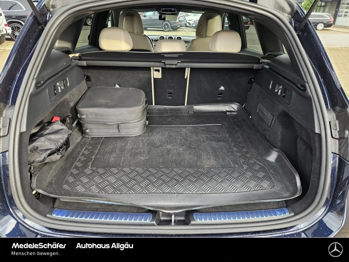 GLC 300 e 4M Avantgarde AHK Distronic Burmester