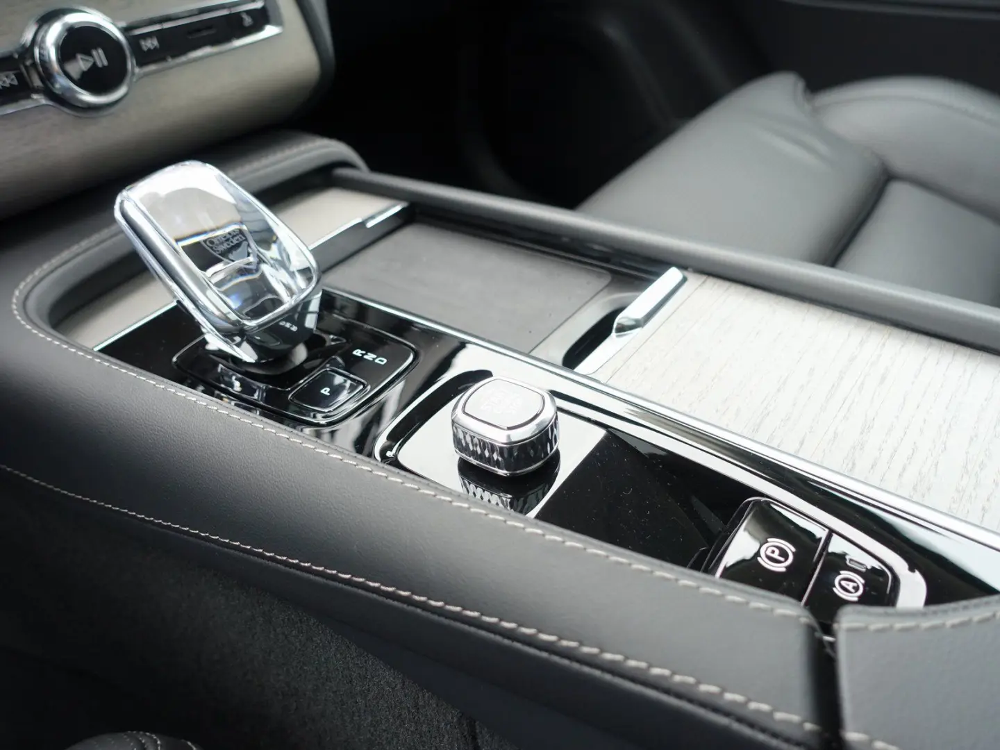 XC90 Recharge Plus T8 AWD