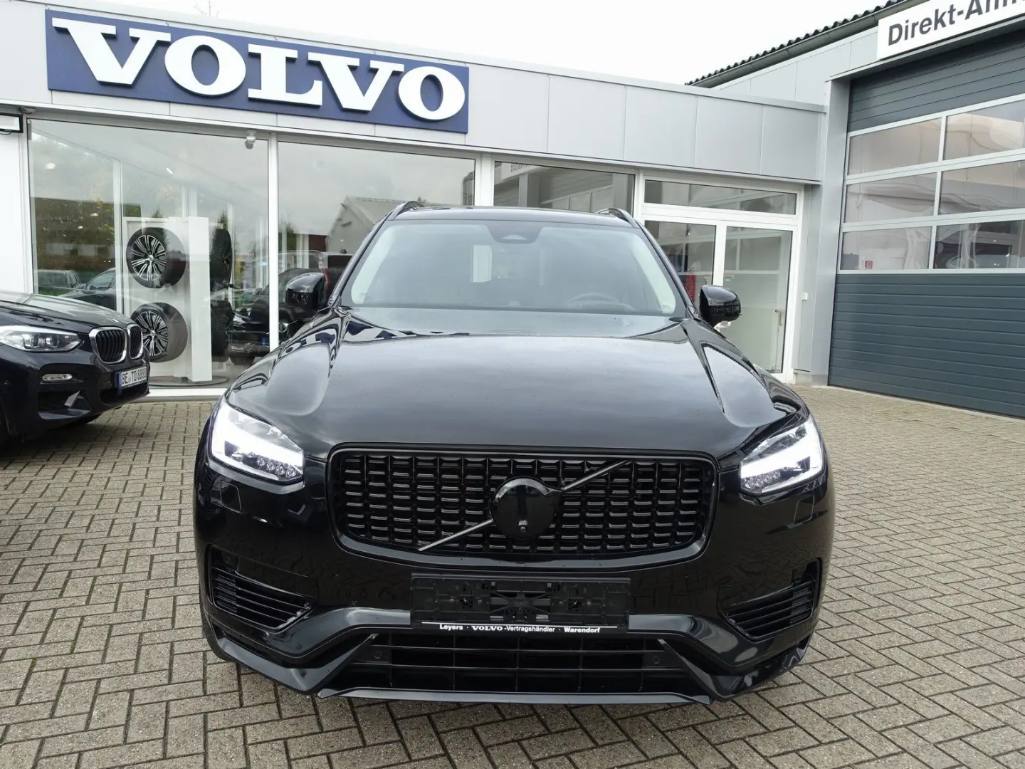 XC90 T8 AWD Ultimate Dark