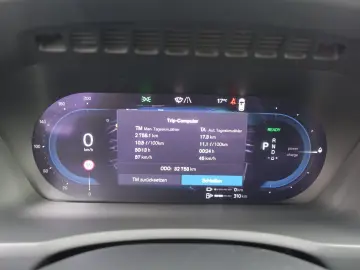 XC90 T8 AWD Ultimate Dark