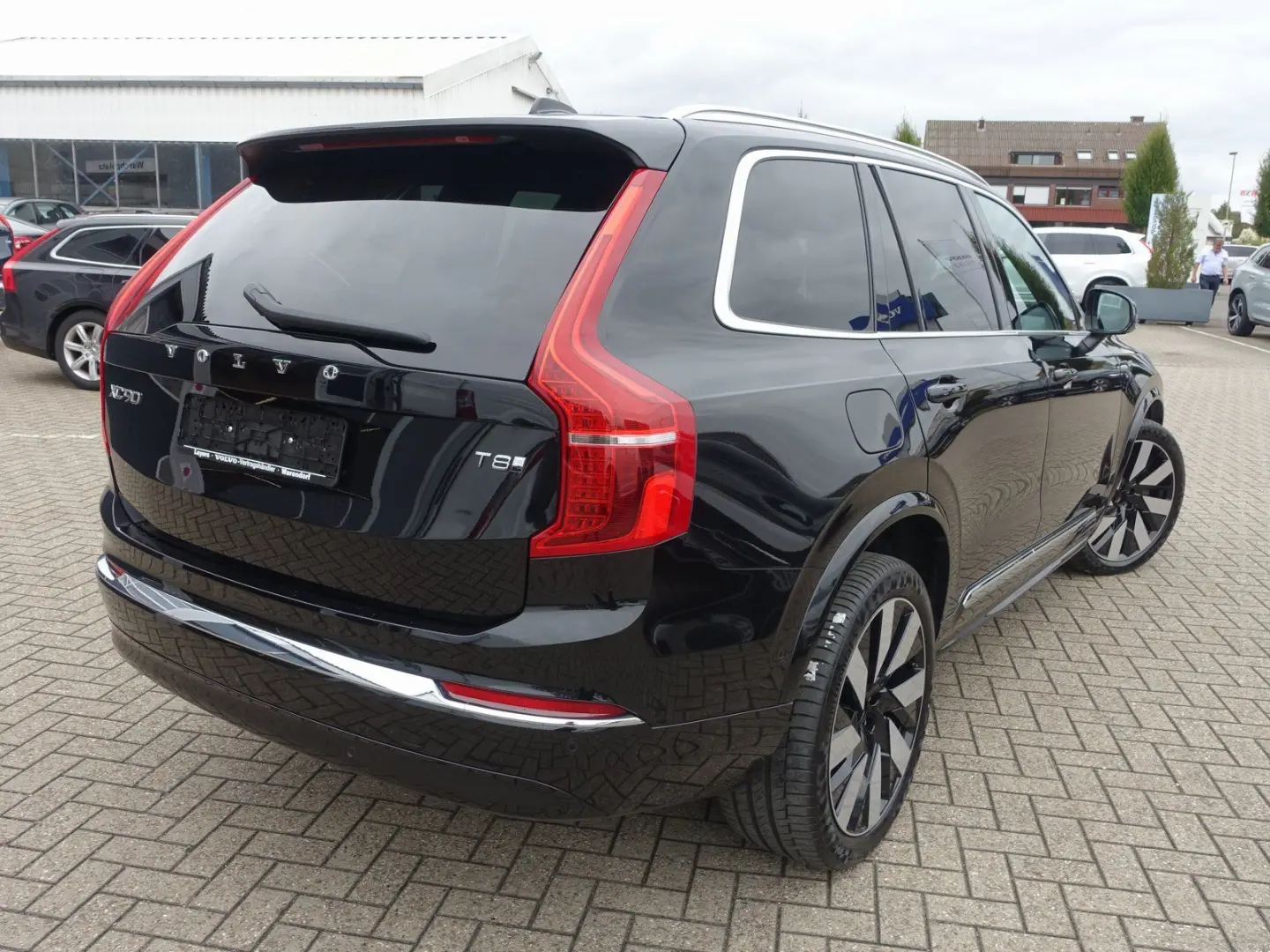 XC90 Plus Bright T8 AWD