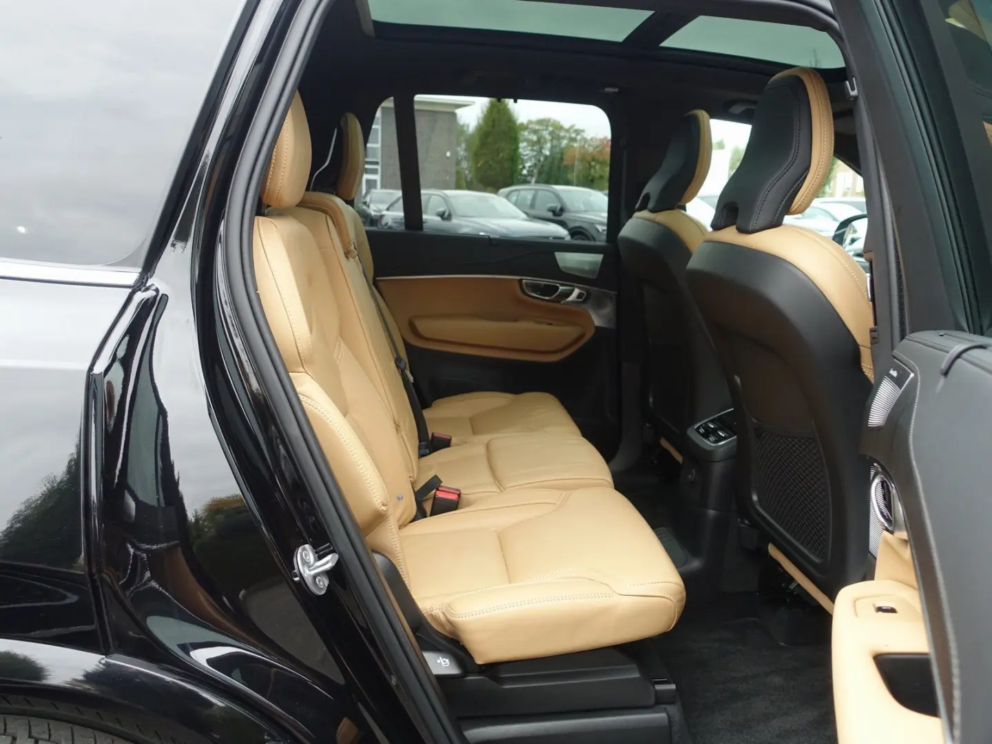 XC90 Plus Bright T8 AWD