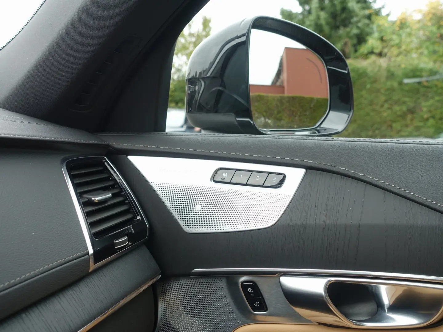 XC90 Plus Bright T8 AWD