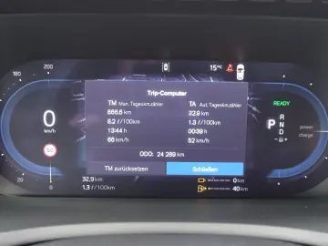 XC90 Plus Bright T8 AWD