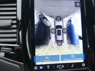 XC90 Plus Bright T8 AWD