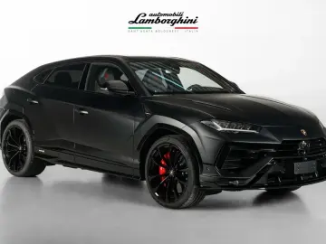 Urus S Nero Nemesis  Style Package  Dark Package