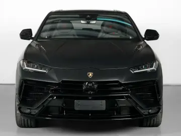 Urus S Nero Nemesis  Style Package  Dark Package