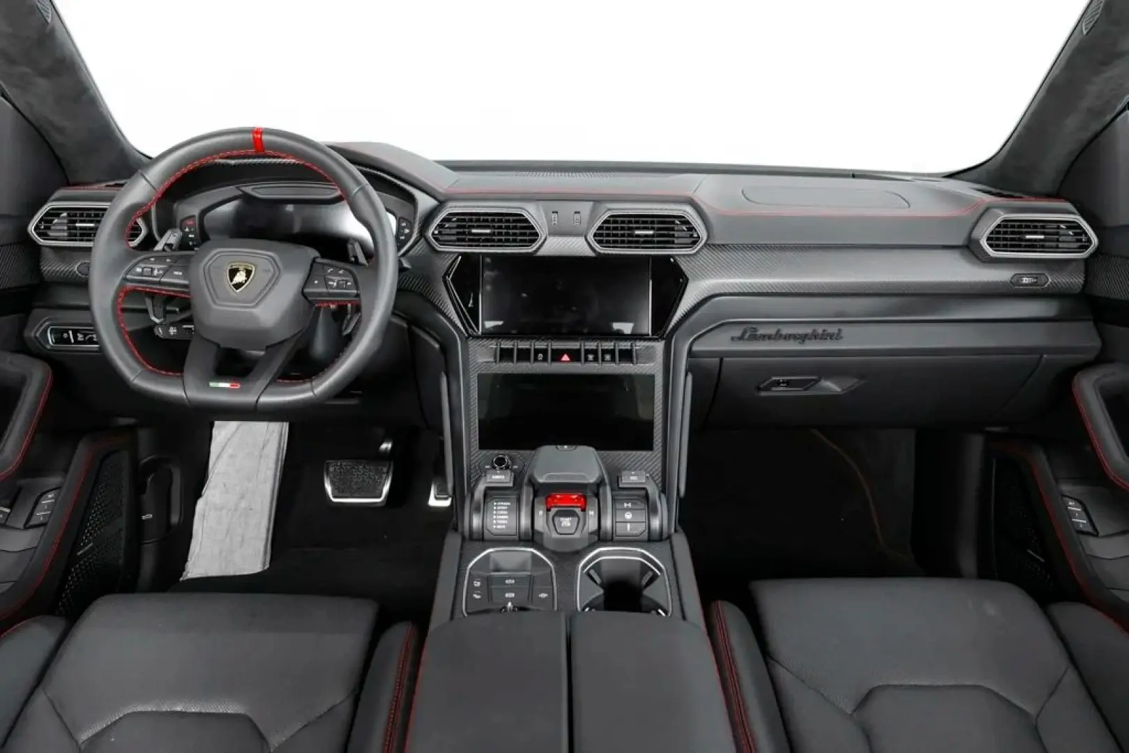 Urus S Nero Nemesis  Style Package  Dark Package