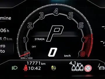 Urus S Nero Nemesis  Style Package  Dark Package