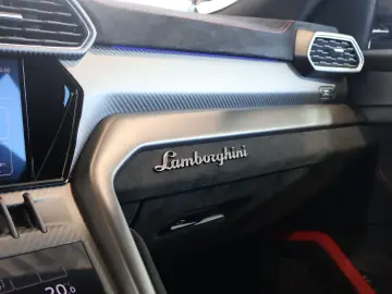 Urus Performante 4.0 V8