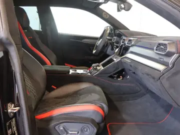 Urus Performante 4.0 V8