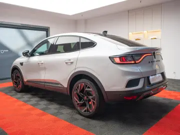 Renault Arkana Esprit Alpine 160 CP MHEV