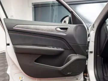 Renault Arkana Esprit Alpine 160 CP MHEV