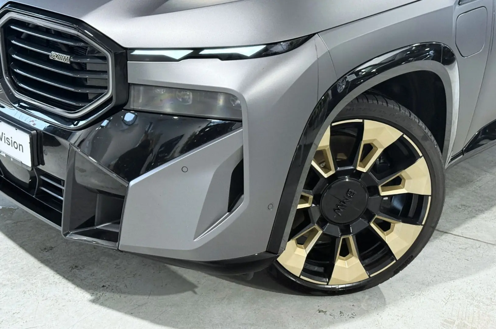 XM  M Drivers  AHK Soft-Close Bowers&Wilkins ACC