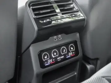 BMW 520 d xDrive M Sport HUD PANO ACC