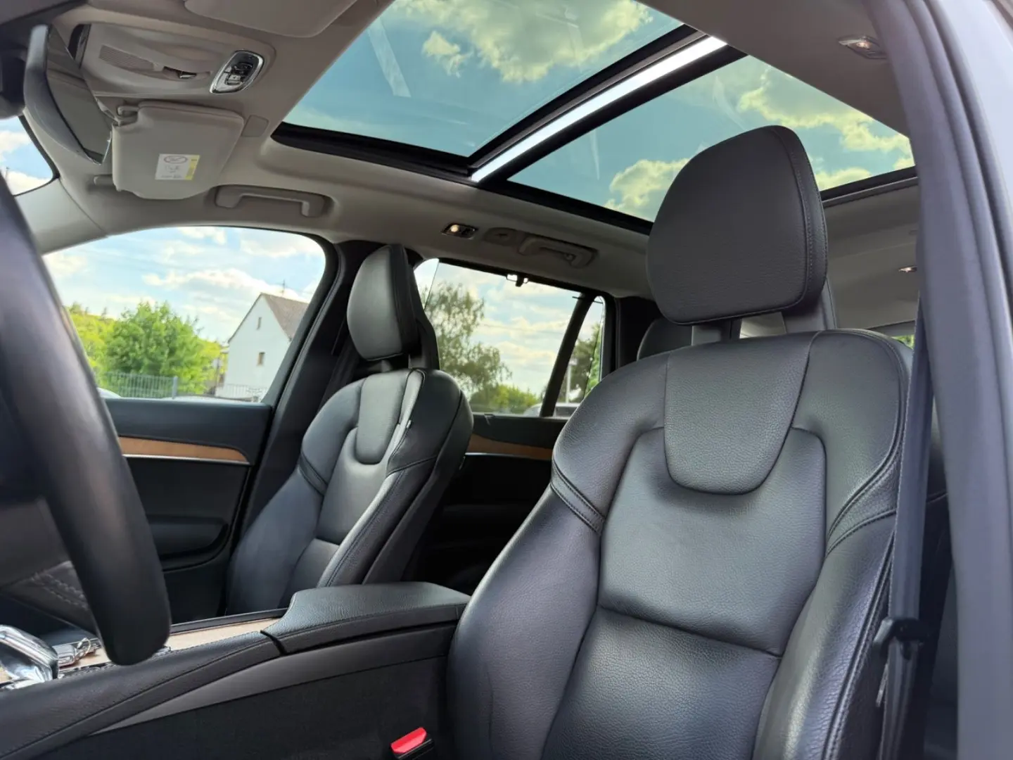 XC90 T8 Inscription 7 Sitze AWD PANO H&K HUD ACC