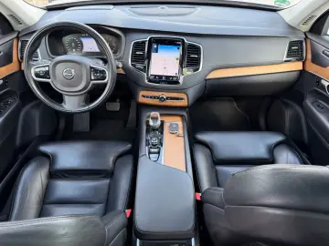 XC90 T8 Inscription 7 Sitze AWD PANO H&K HUD ACC