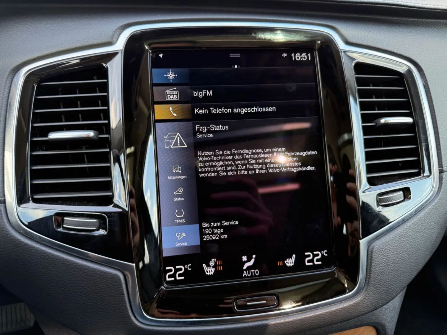 XC90 T8 Inscription 7 Sitze AWD PANO H&K HUD ACC