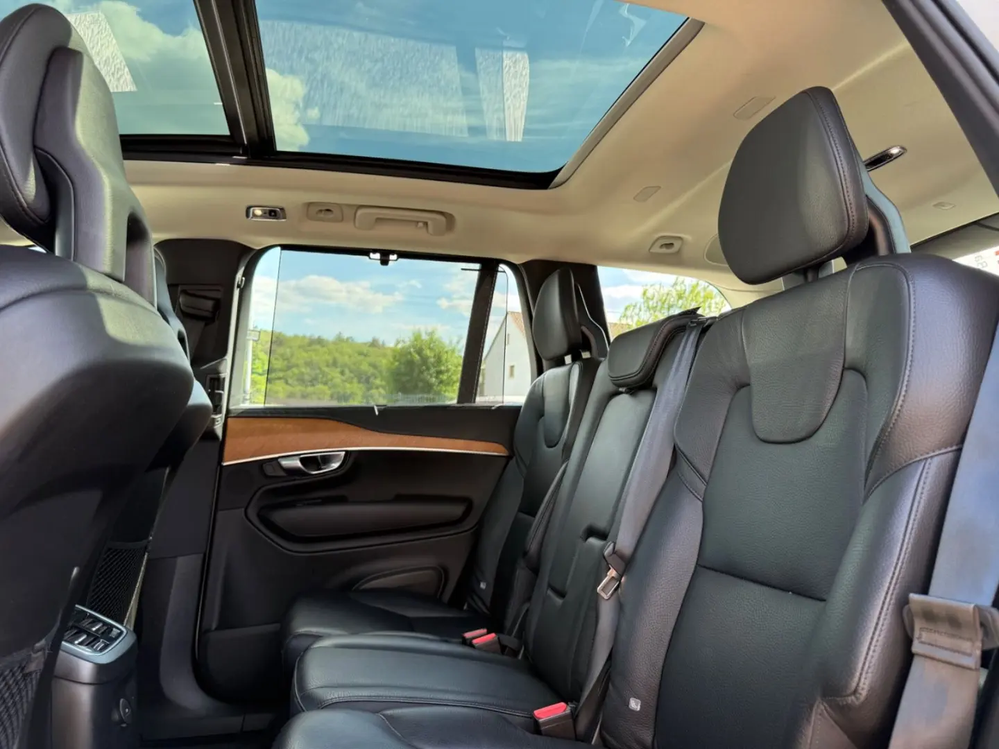 XC90 T8 Inscription 7 Sitze AWD PANO H&K HUD ACC