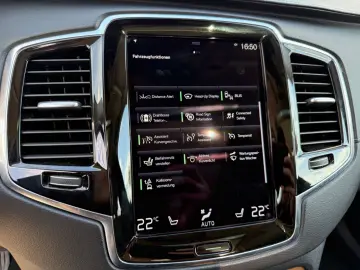 XC90 T8 Inscription 7 Sitze AWD PANO H&K HUD ACC