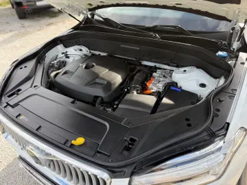 XC90 T8 Inscription 7 Sitze AWD PANO H&K HUD ACC