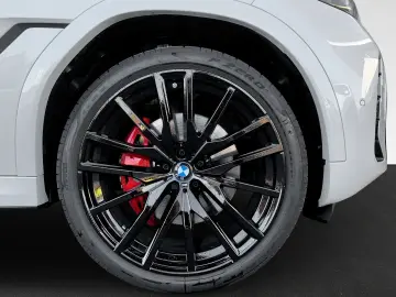 X6 xDrive30d M SpPro Iconic-Glow AHK 22  GestureControl 360