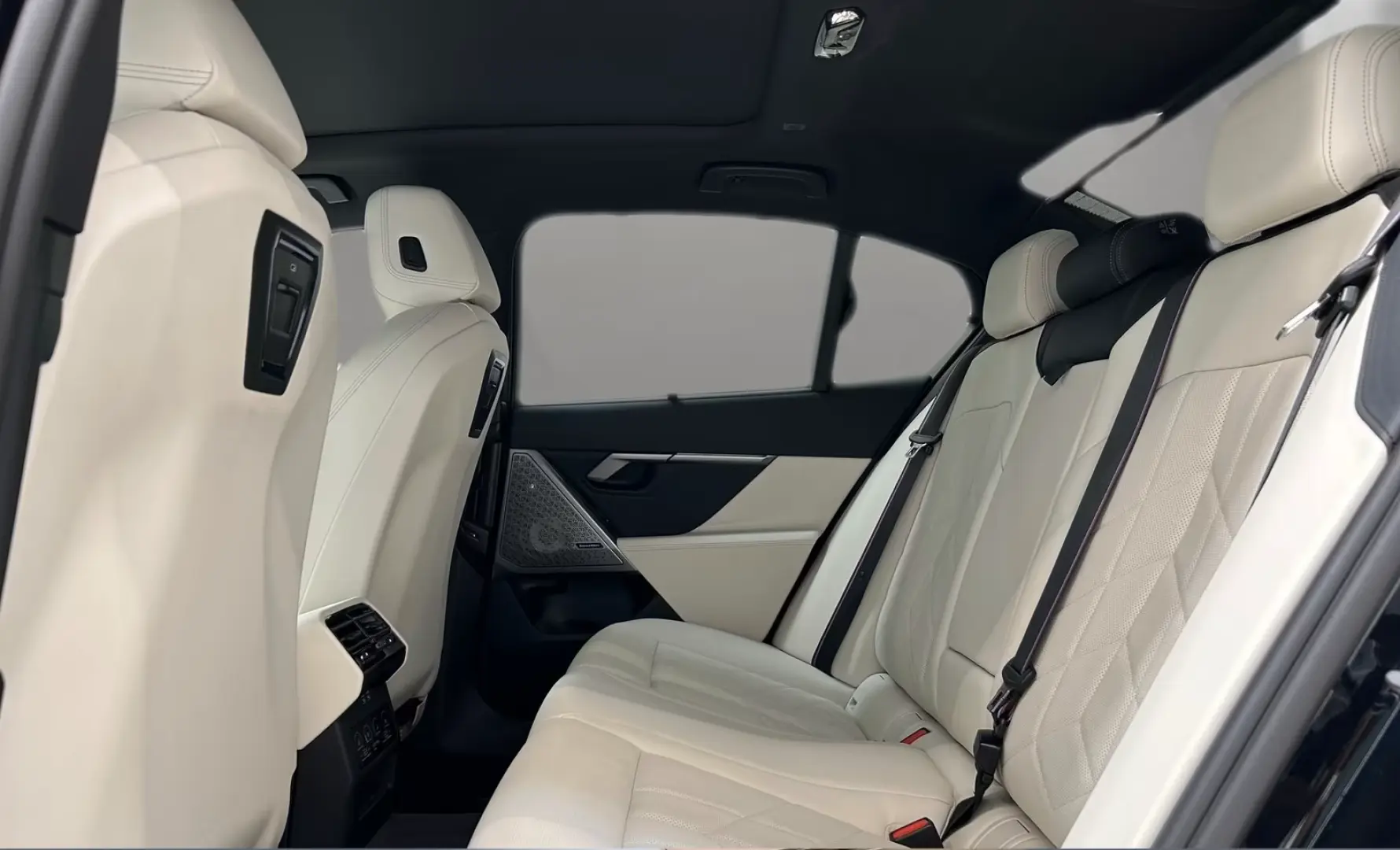 BMW 550 e xDrive M Sport Drive.Assist