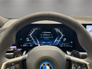 BMW 550 e xDrive M Sport Drive.Assist