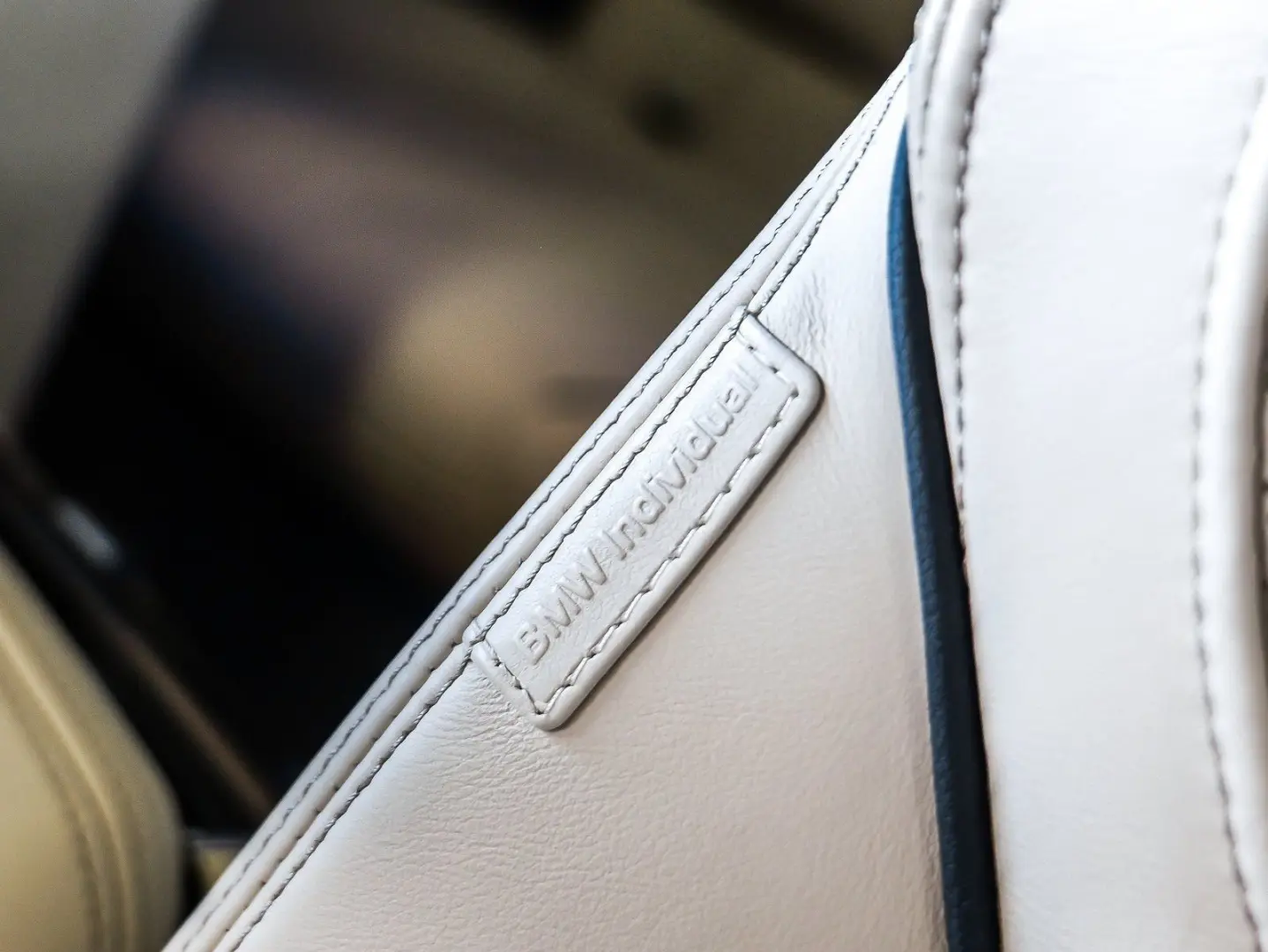 X6 xDr30d MSpPro Massage IconicGlow SkyLounge CraftedC