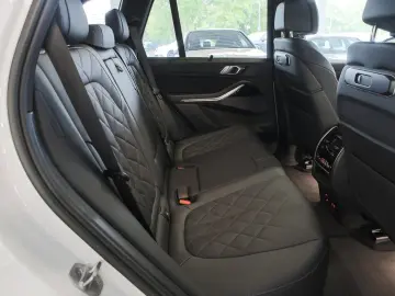 X5 xDrive30d M Sportpaket Iconic AHK Sitzbelüftu